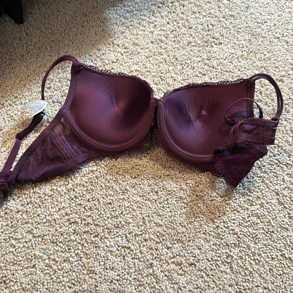 Bra - Picture 2 of 2